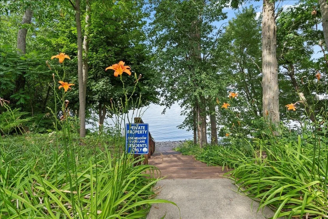 Photo of 230 Pine Meadow
