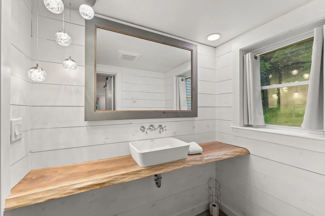 Photo of 513 Shattuck Hill