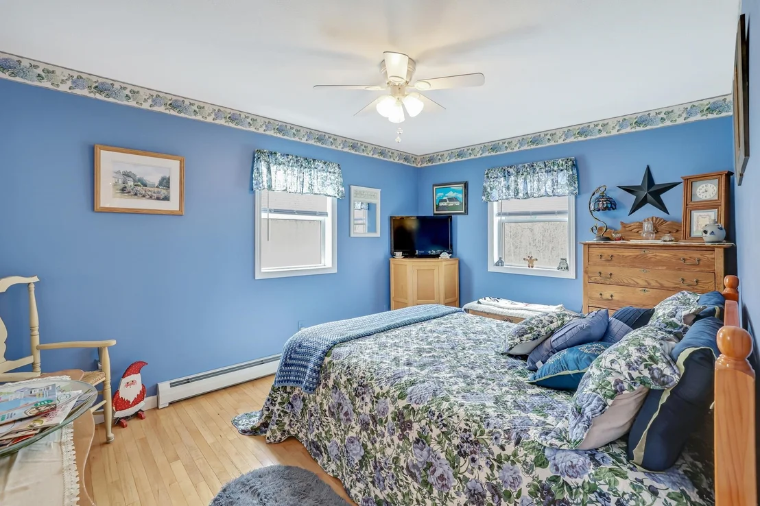 Photo of 348 Maple
