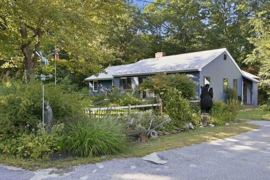 Photo of 144 White Plains