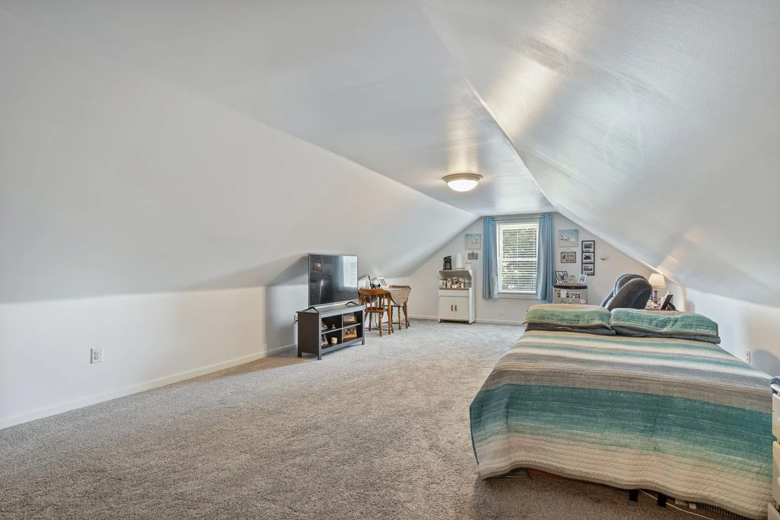 Photo of 30 Whittier