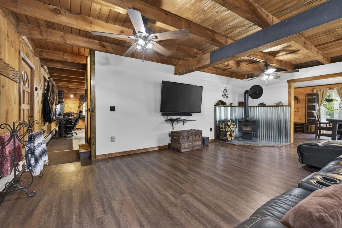 Photo of 333 Roby