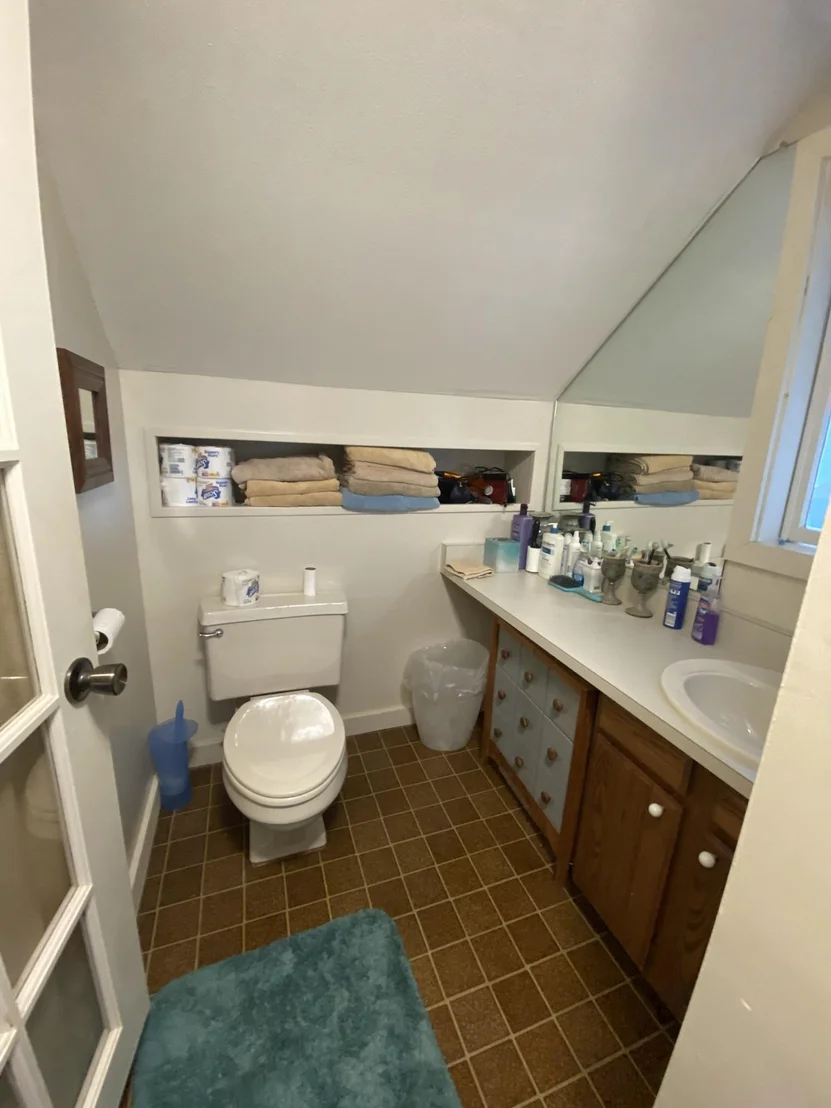 Photo of Unit A at 25 Upper Handle