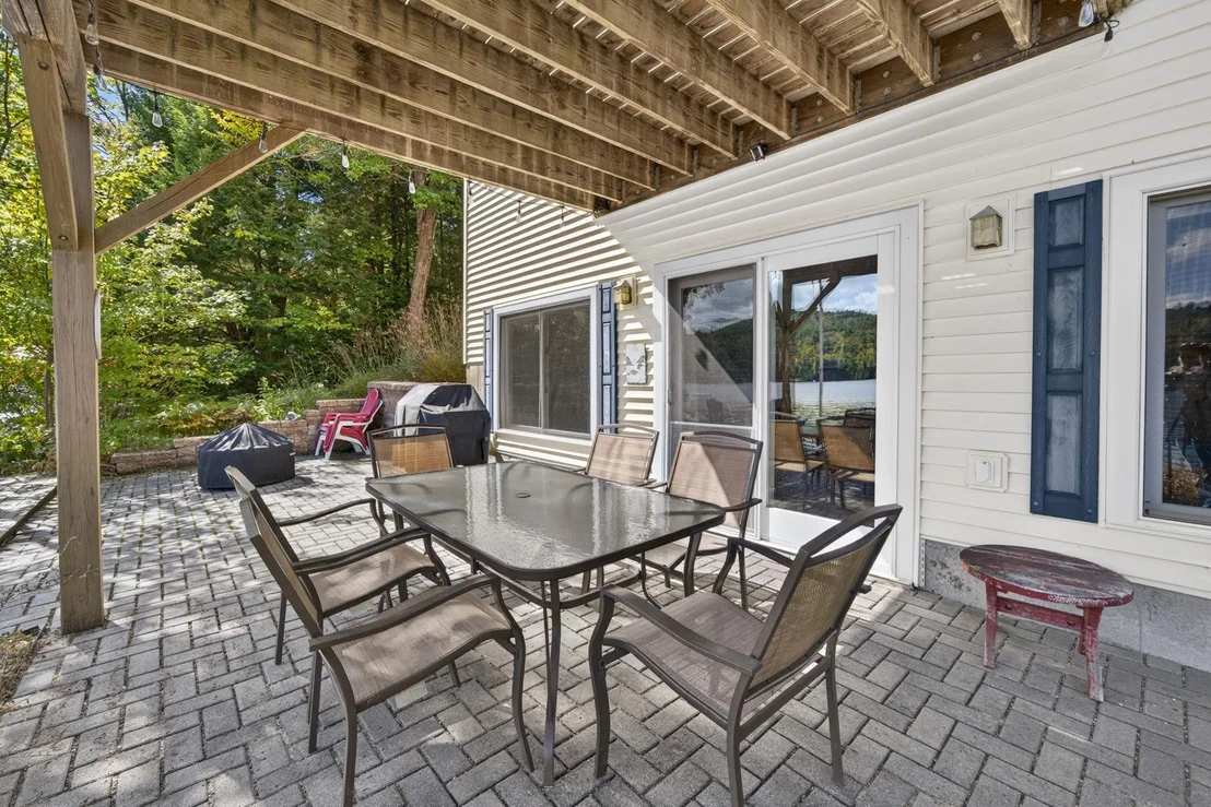 Photo of 536 Whitney