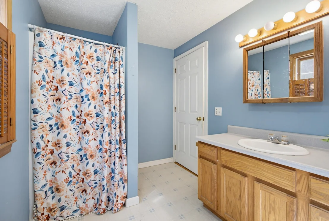 Photo of 229 Valley