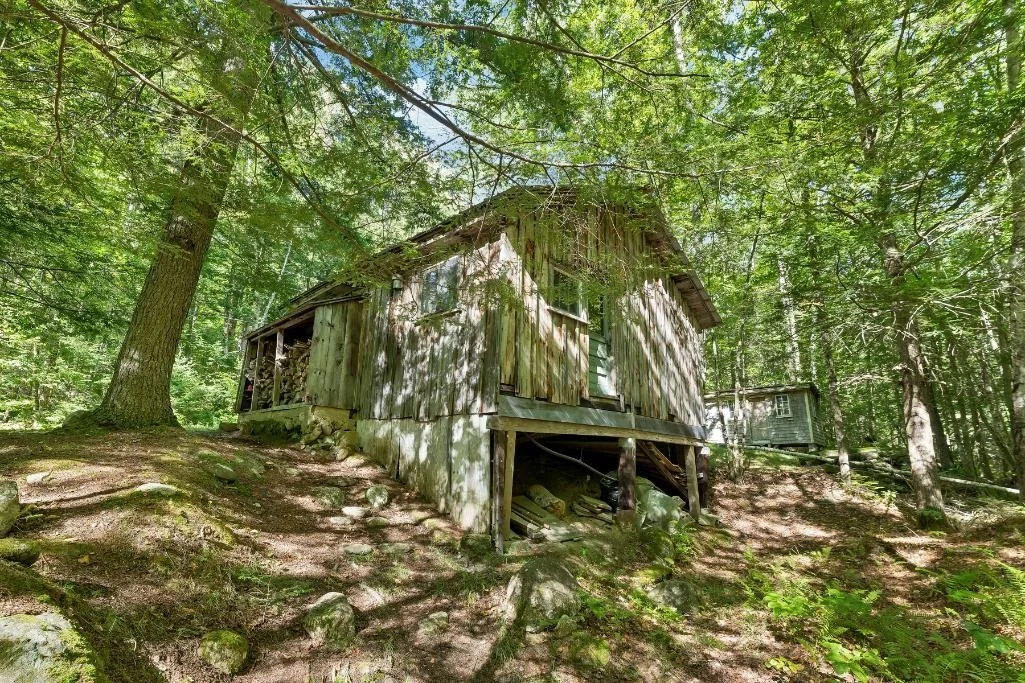 Photo of 32 Johnson Brook