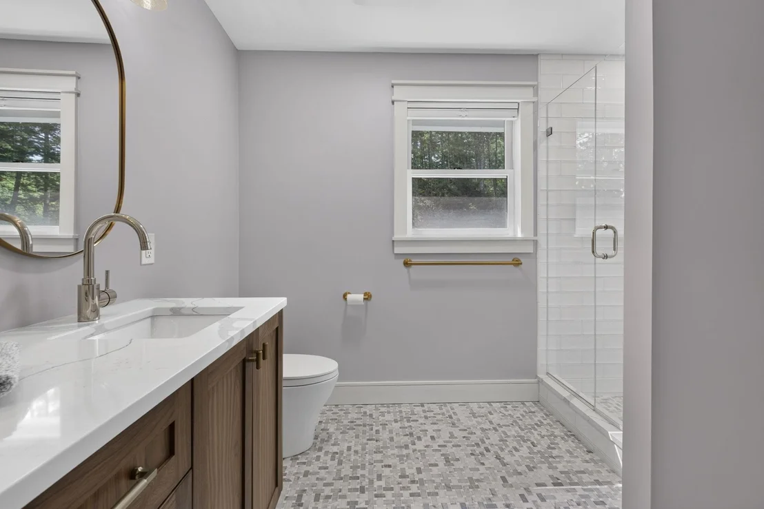 Photo of 4 Taconic