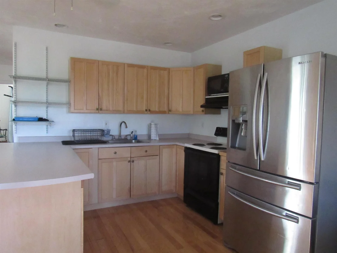 Photo of 786 Dutton Brook