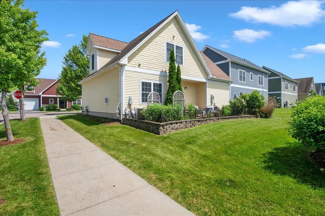 Photo of 90 Madison