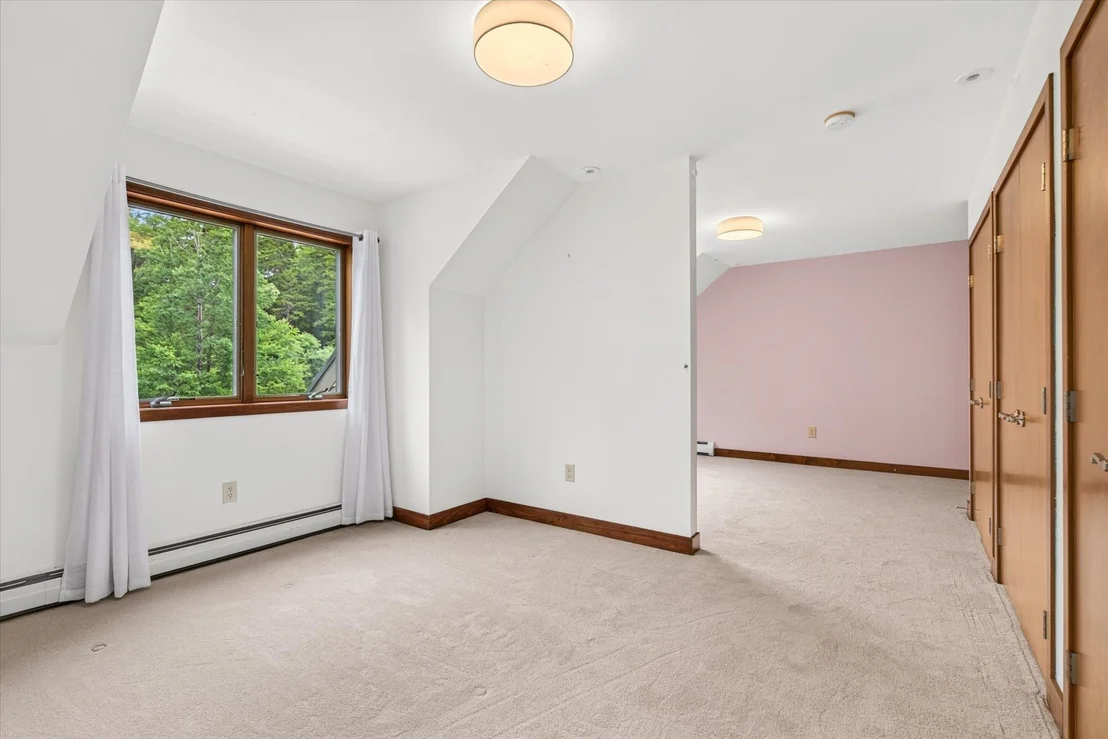 Photo of 243 Cricket Hill