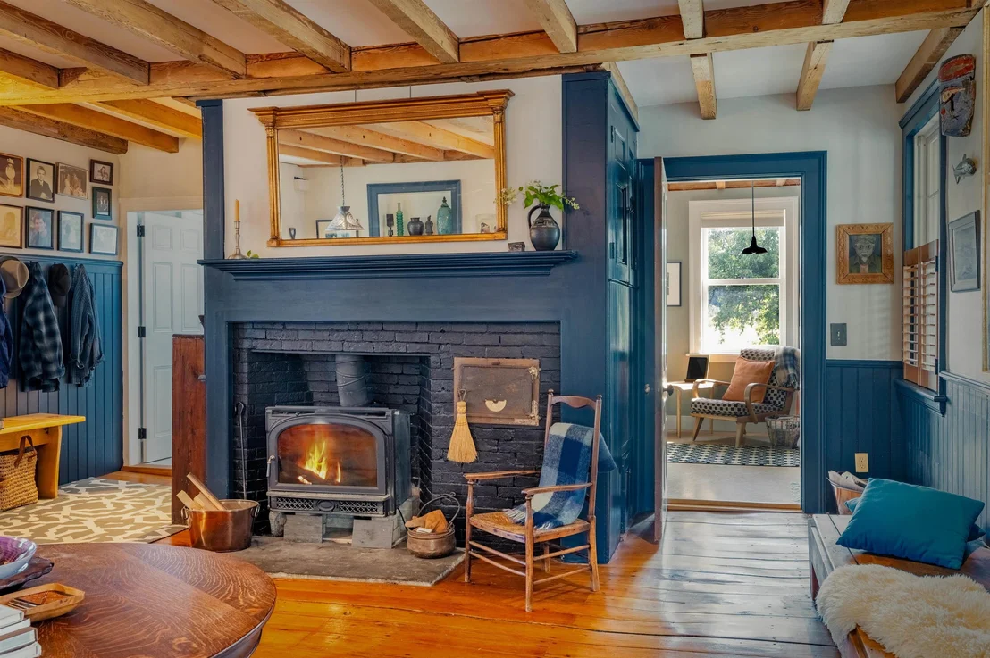 Photo of 888 Botsford