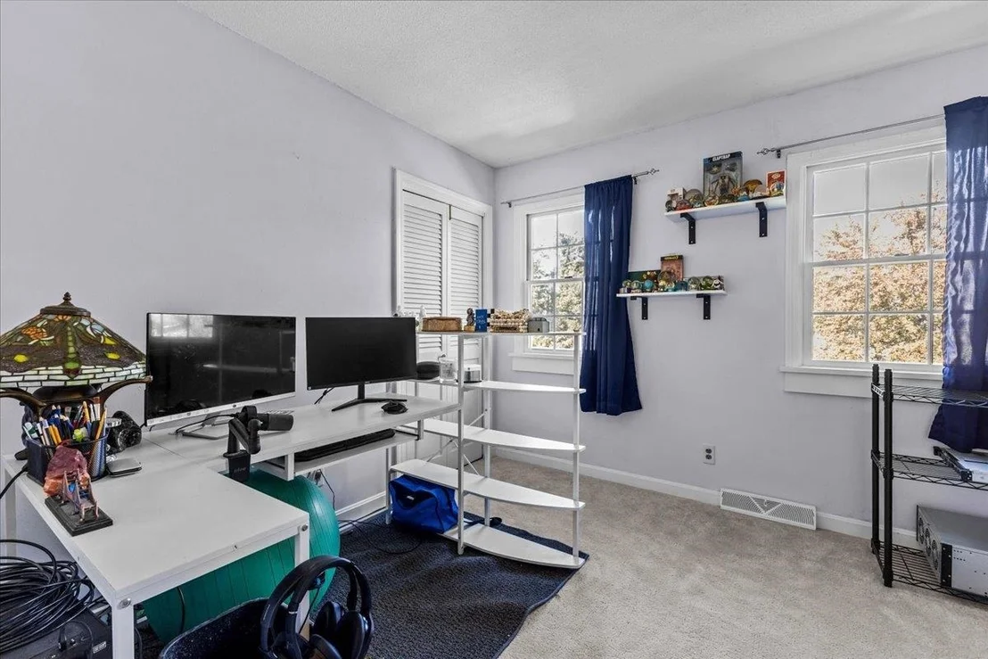 Photo of 67 Pinecrest