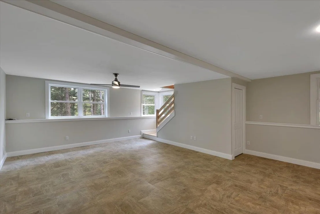 Photo of 49 Hemlock