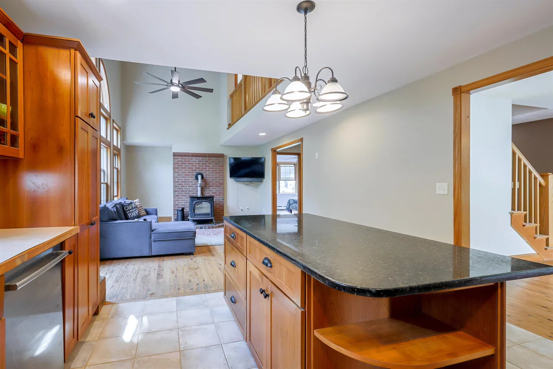 Photo of 53 Buzzell Hill