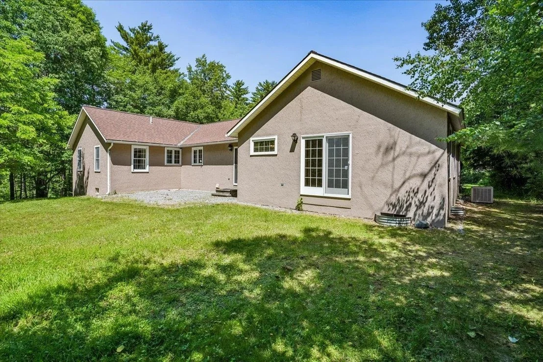 Photo of 58 Joanne