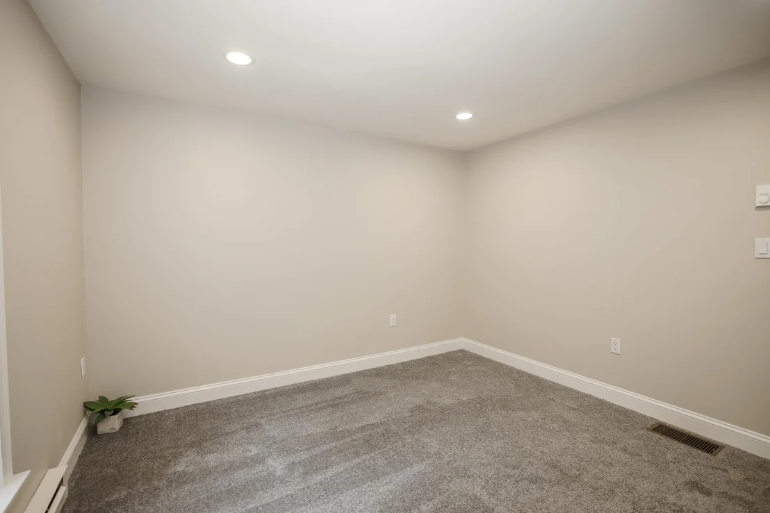 Photo of 33 North Shore