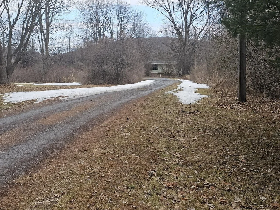 Photo of 3597 Lake
