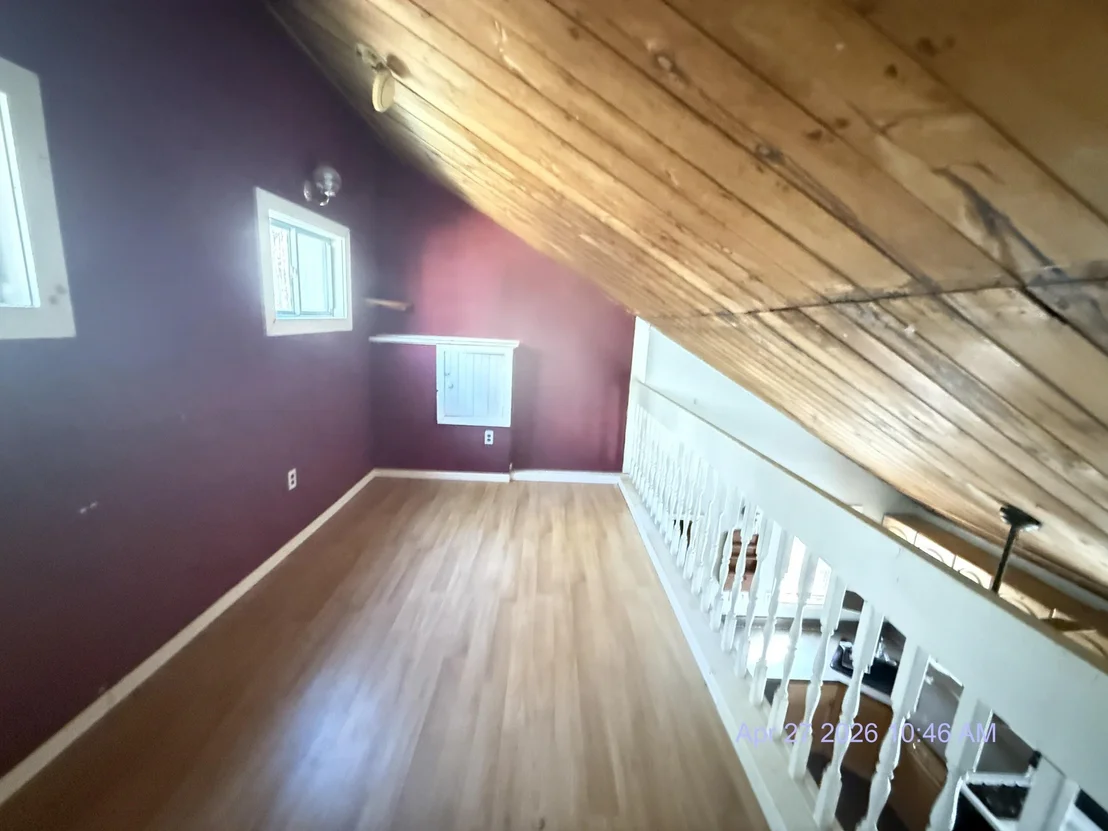 Photo of 2390 Morse Brook