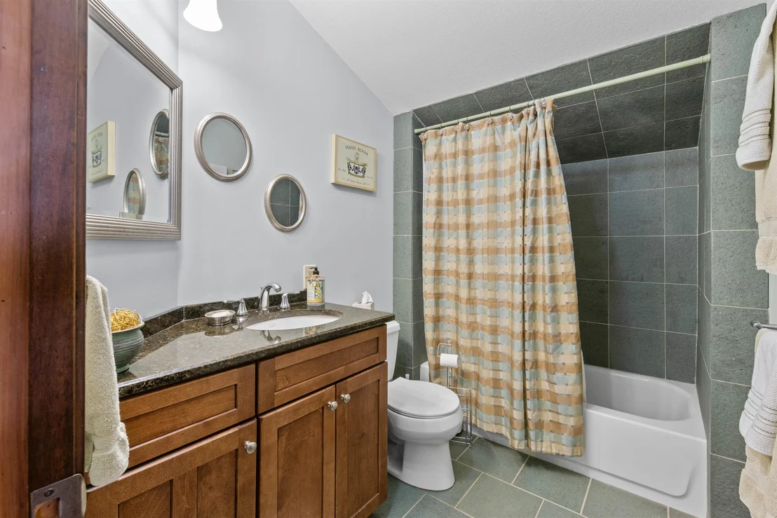 Photo of 108 Remick