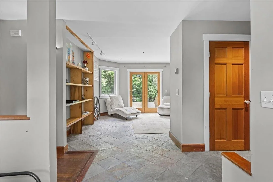 Photo of 340 Worcester Ridge