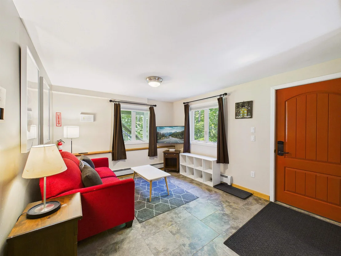 Photo of 293 Tanglewood