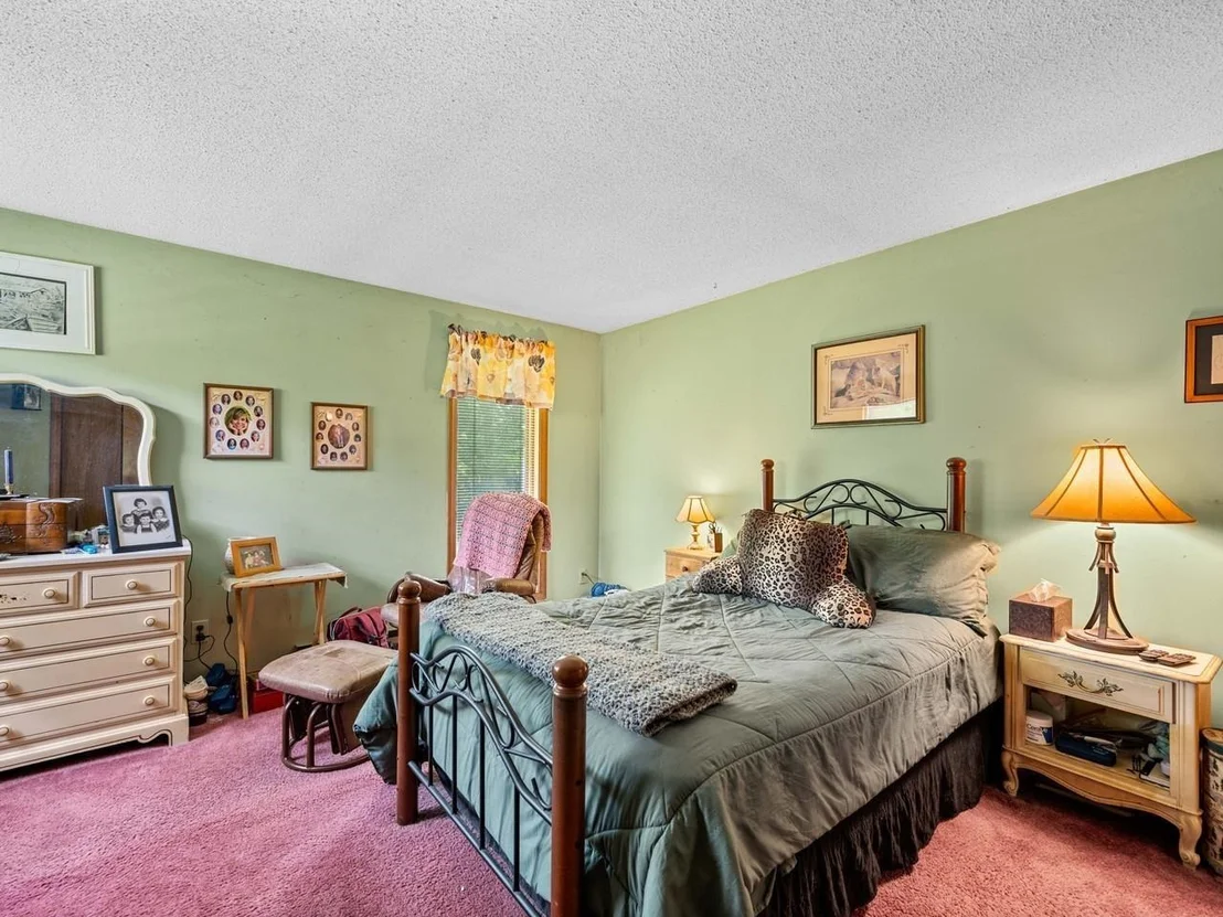 Photo of 2403 Crosstown