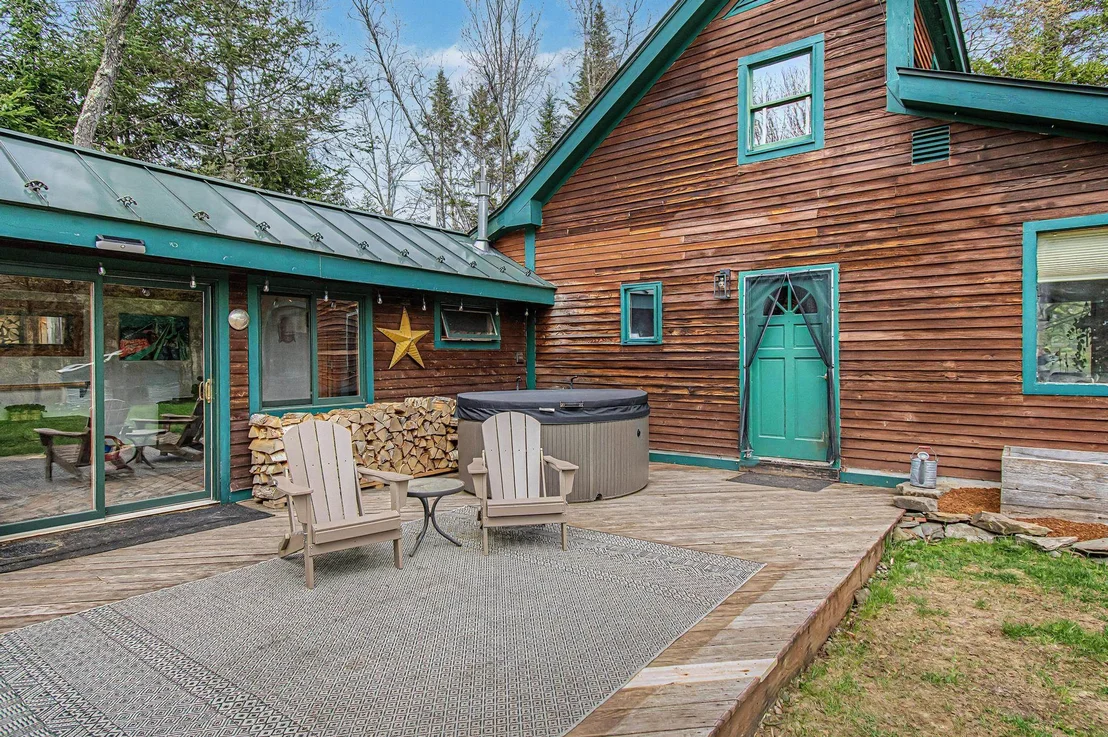 Photo of 2212 Symonds Mill