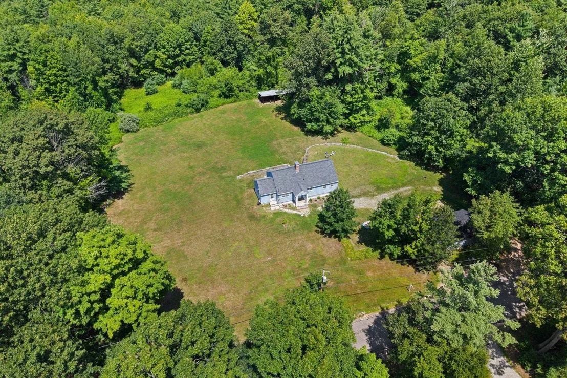 Photo of 498 Brookline