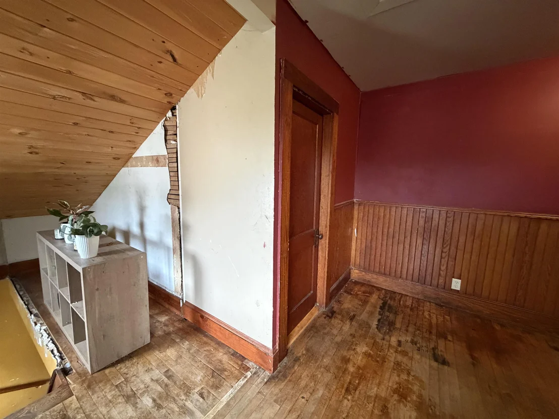 Photo of 653 2Nd