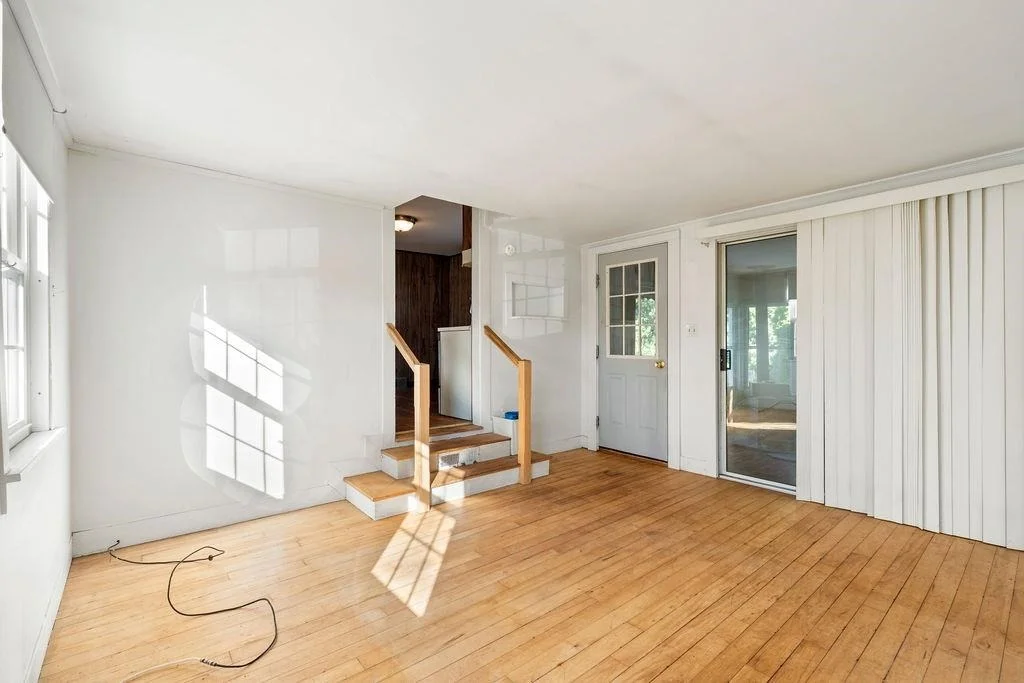 Photo of 16 Douglass