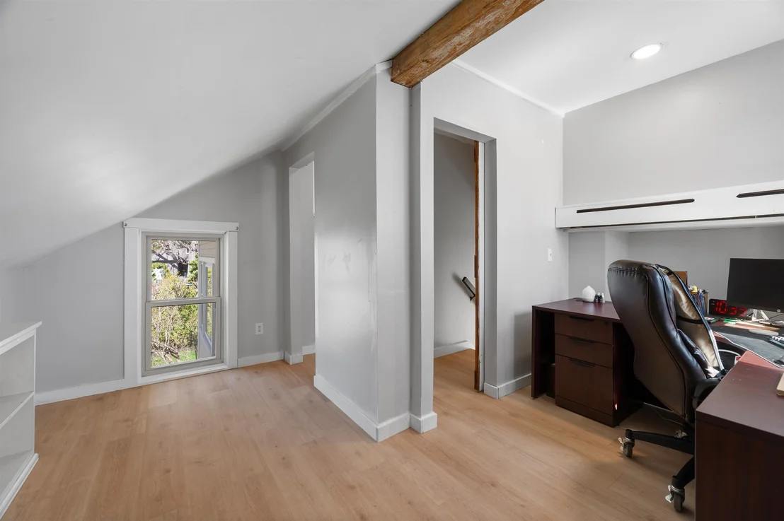 Photo of 41 Esker