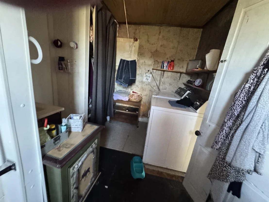 Photo of 166 Perley