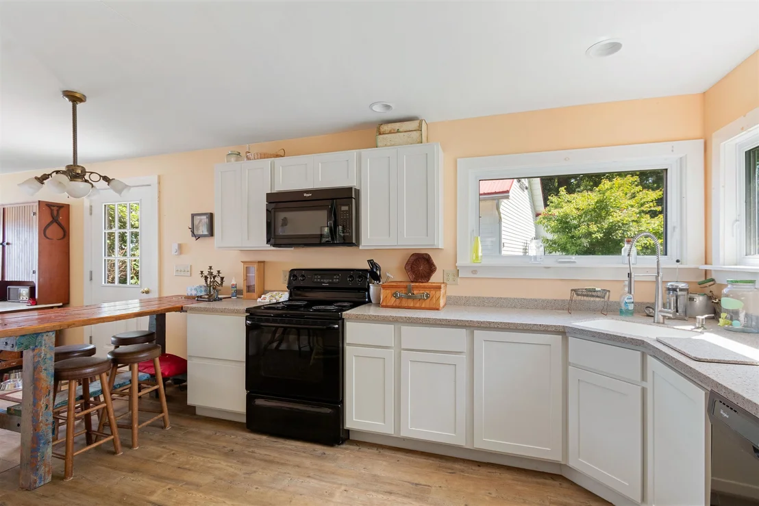 Photo of 43 Sandy Point