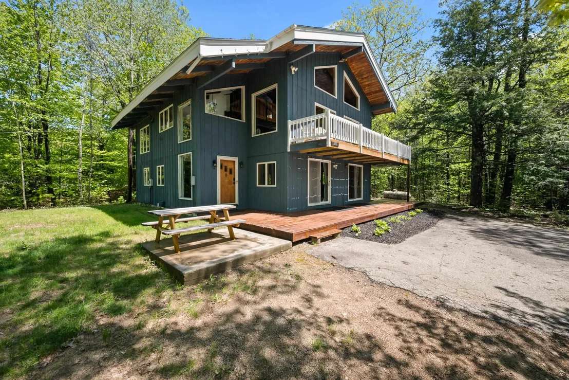 Photo of 275 Glen Ledge