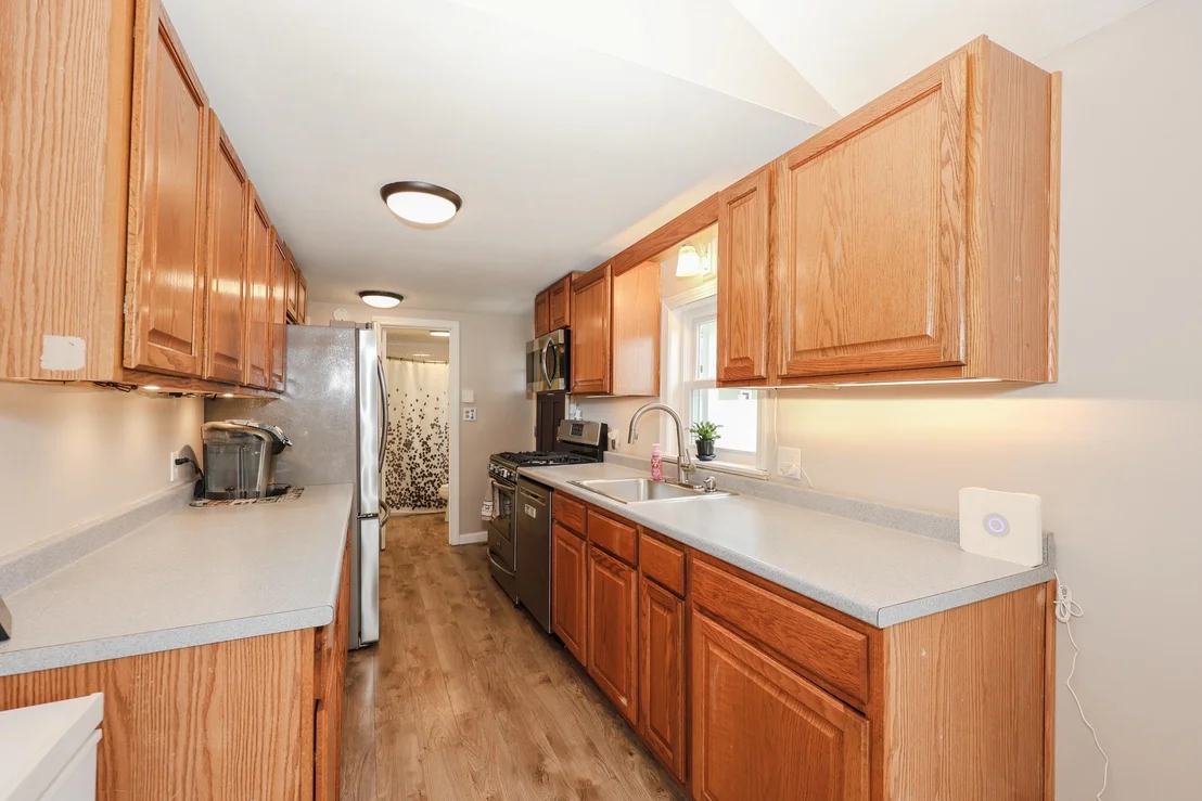 Photo of 9 Riverside