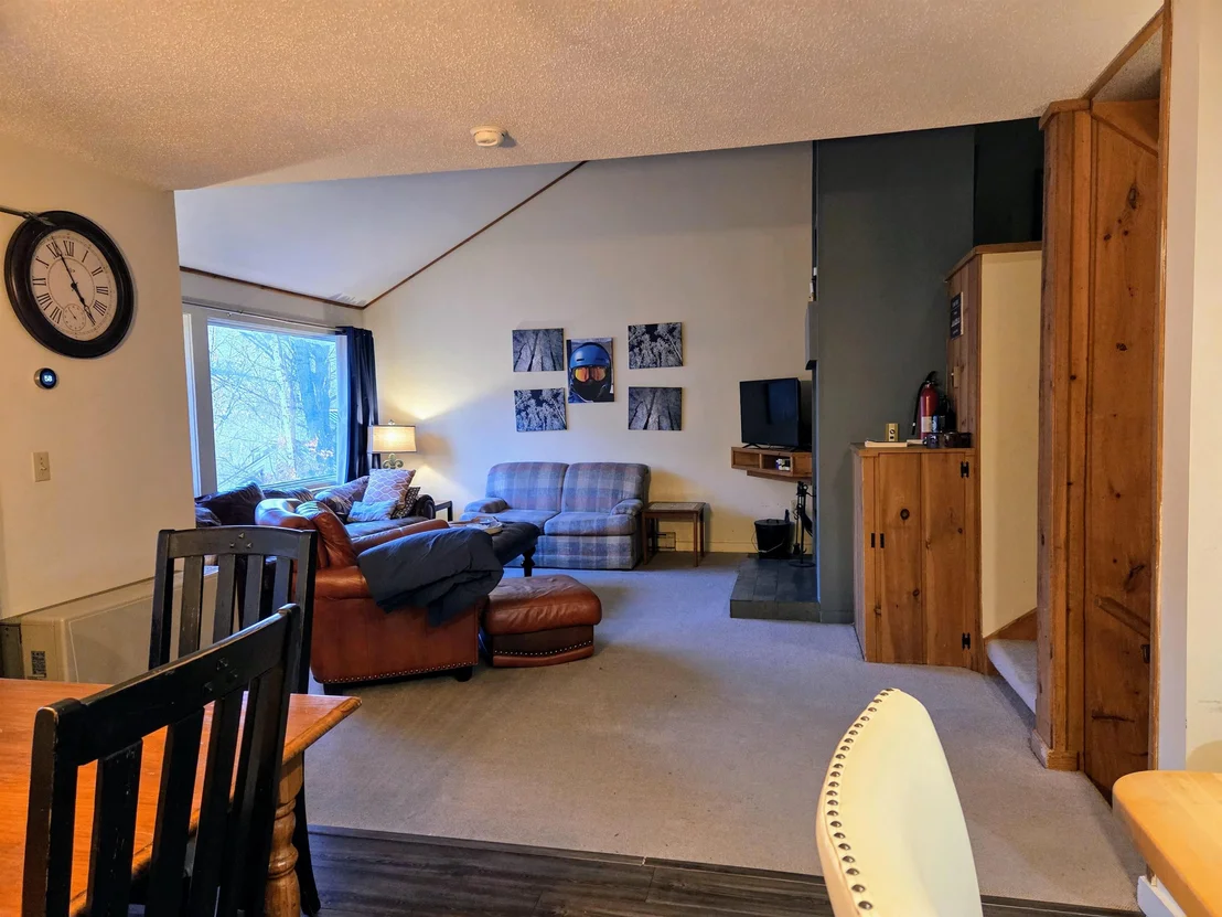 Photo of Unit 2 at 36 Easterly