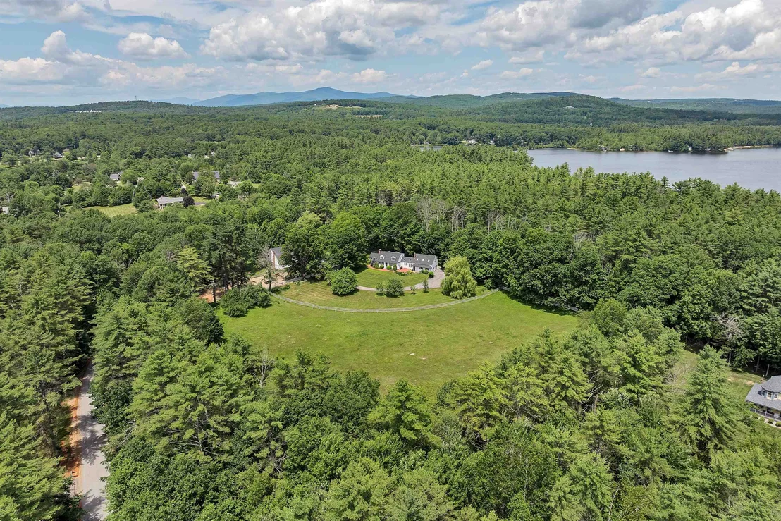 Photo of 108 Whitten Neck
