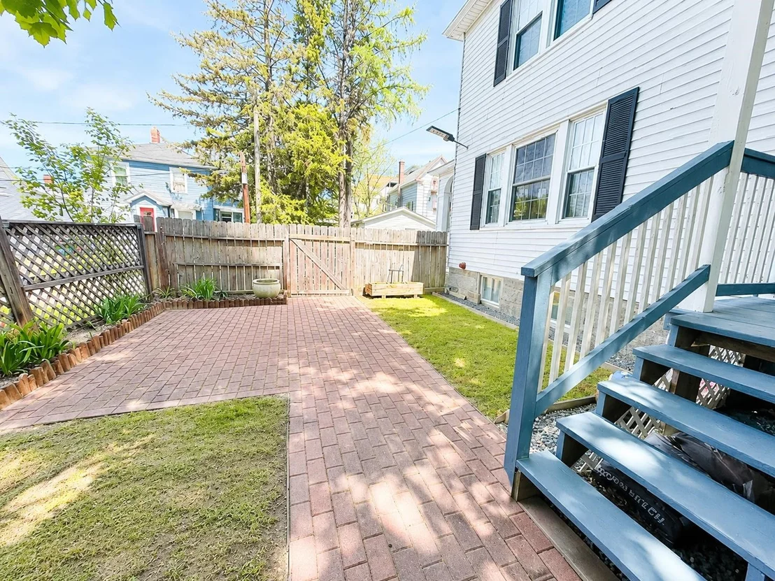 Photo of 216 Park