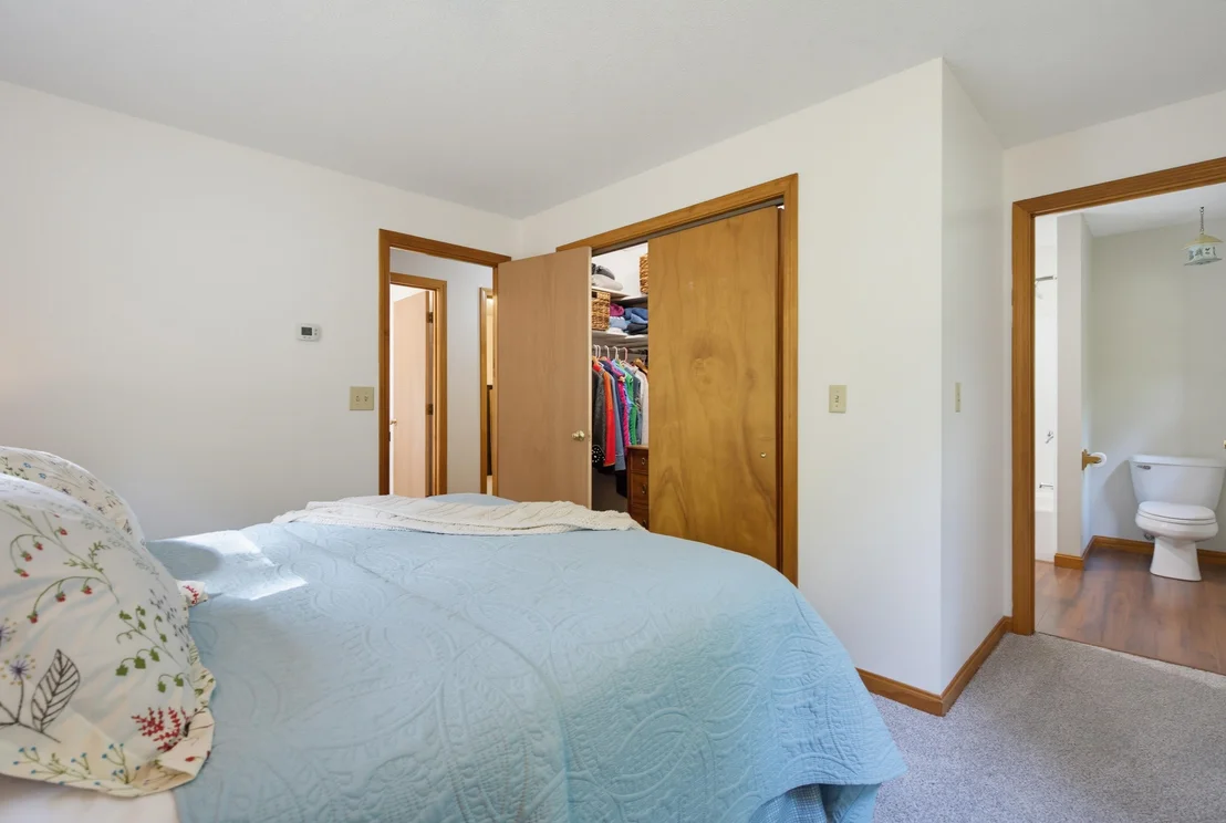 Photo of 34 Cataldo
