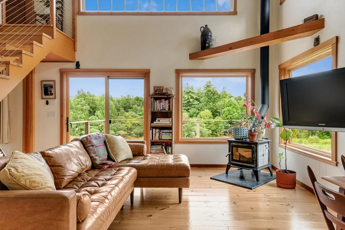 Photo of 2944 Shellhouse Mountain
