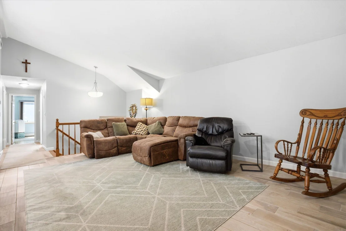Photo of 17 Redfield