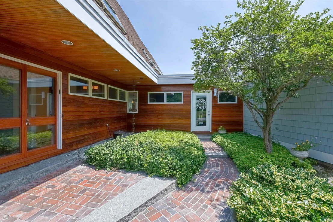 Photo of 155 Pine Hill