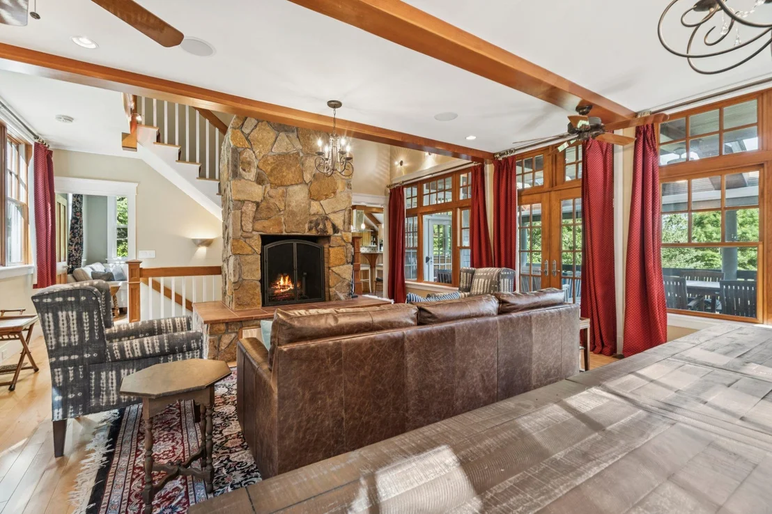 Photo of 12 Lakeview