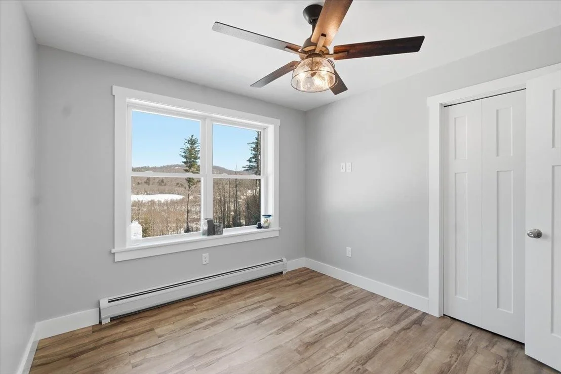 Photo of 1074 Williamson