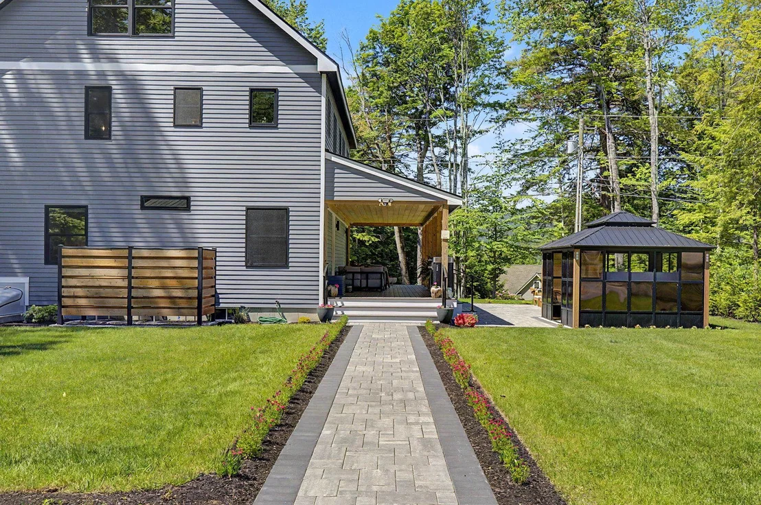 Photo of 239 Maple N