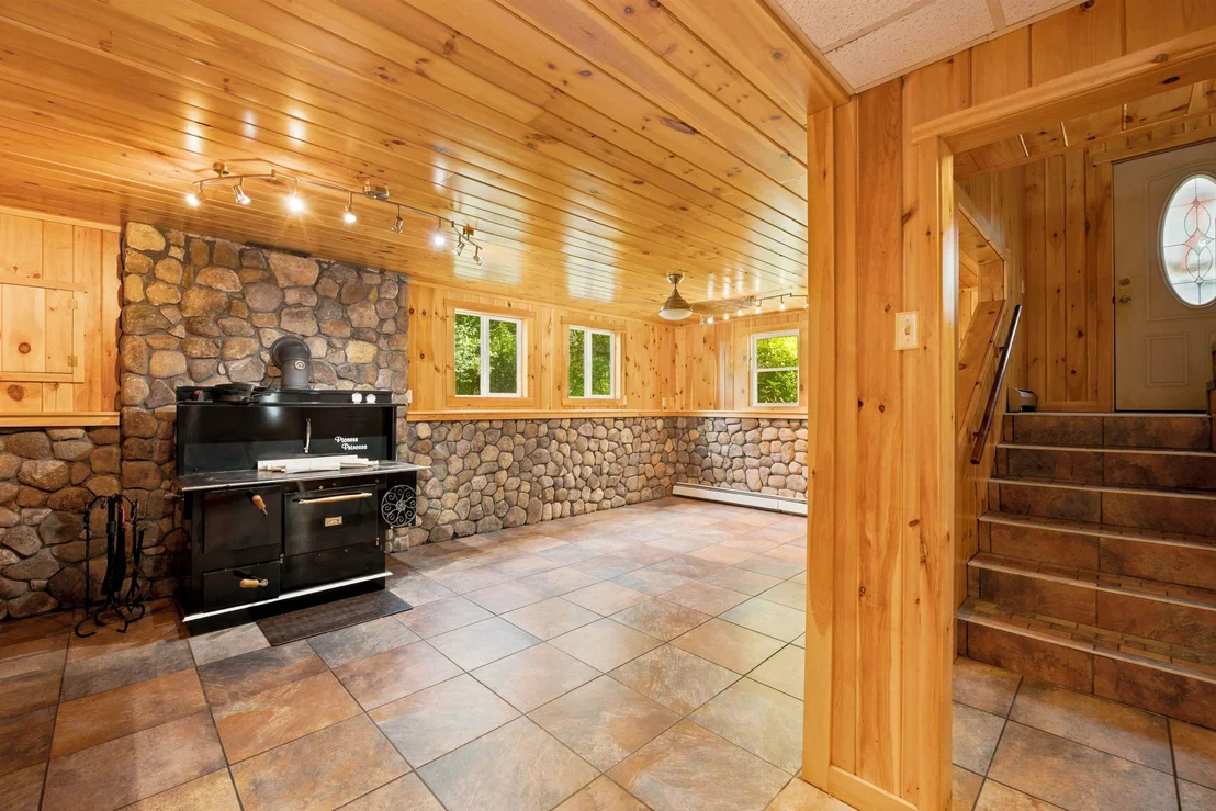 Photo of 153 Brook