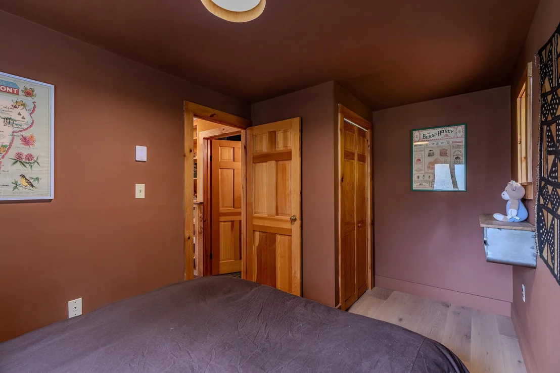 Photo of 628 Moss Brook