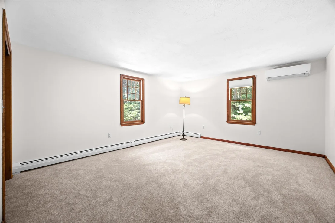 Photo of 10 McKinney