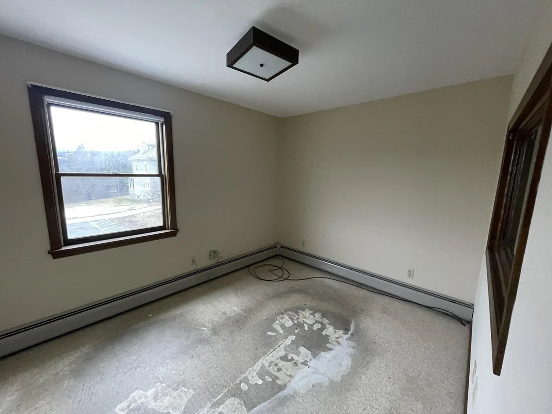 Photo of 33 Sunset Hill