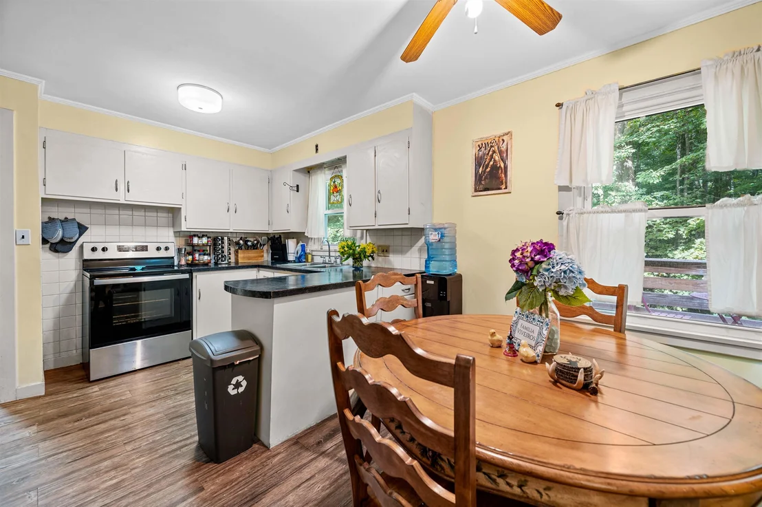 Photo of 18 Maplewood